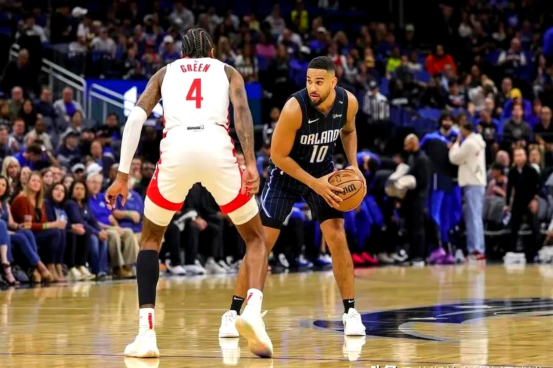 休斯敦火箭训练开放日，国际比赛日遗憾出局引欢呼，欧超杯在即，身体对抗强度拉满的简单介绍