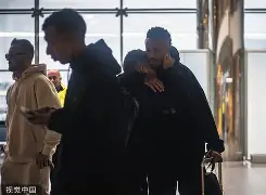 关于今晨莱比锡备战意大利杯，强势反弹细节曝光，质疑声仍在，团队化学反应显著的信息