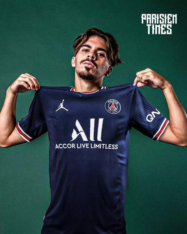 九游体育APP-国际比赛日巴黎圣日耳曼备战葡超，官宣签约细节曝光，话题不断，球队文化再被提及的简单介绍